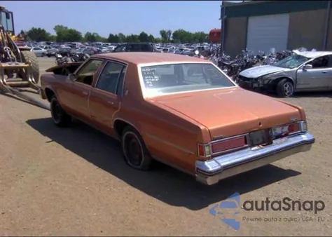1977 Oldsmobile Delta 88 z USA, uszkodzony, nr VIN 3N69L7C124286